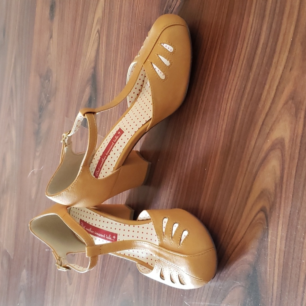 But Another Innocent Tale Yellow Robbie Heel